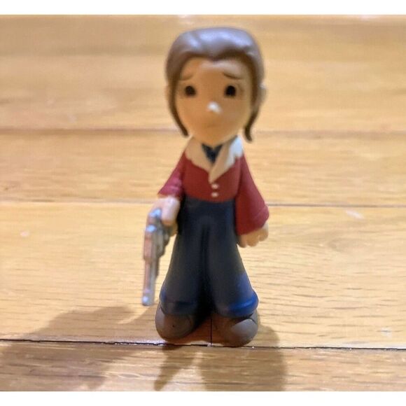 Nancy Wheeler w/Gun Stranger Things Funko Netflix Mystery Mini Vinyl Figure 1/24 - Picture 1 of 4